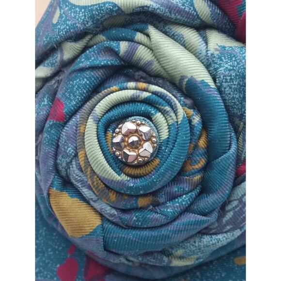 Vintage Silk Tie Brooch Artisan Made Floral Franco Baretta Pin Upcycled USA New - Picture 3 of 12